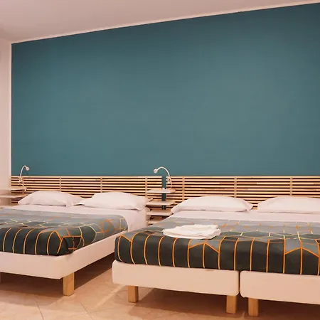 Alojamento de Acomodação e Pequeno-almoço Trasteverina 4*