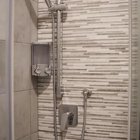 Trasteverina 4* ローマ